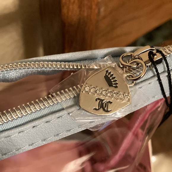 Juicy Couture 2 Piece Nested Travel Cosmetic Bag Set w/Toiletry Bottle NWT - Picture 6 of 14